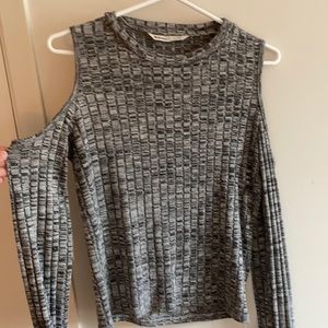 Open-shoulder knit top